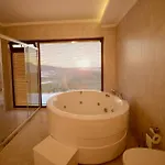 Asfiya Villa *
