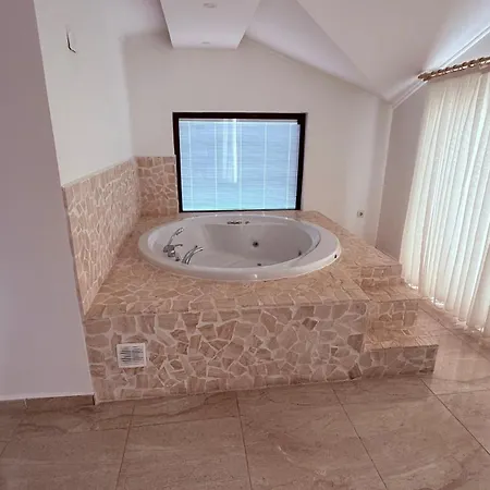 Vila Asfiya